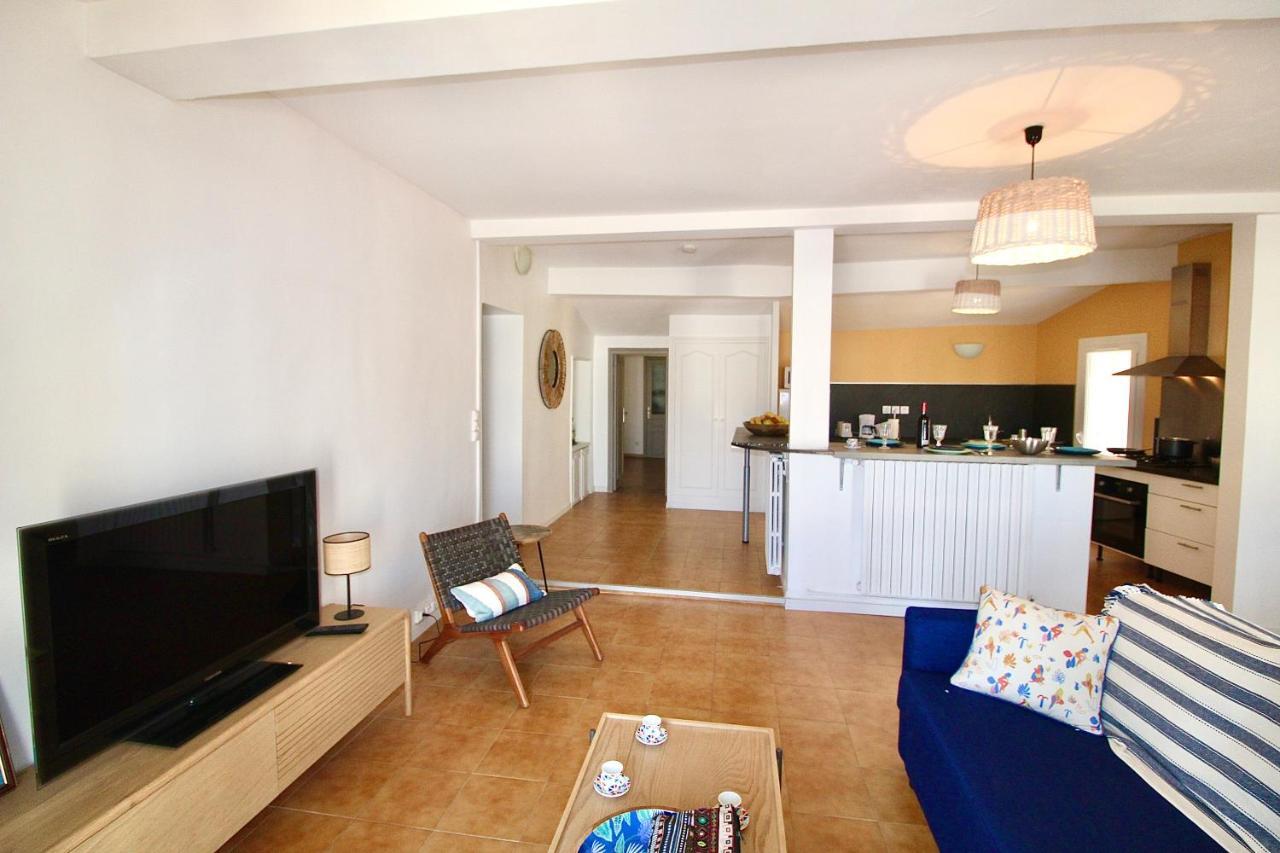 Grand Appartement Avec Vue Sur Quai Sète Esterno foto