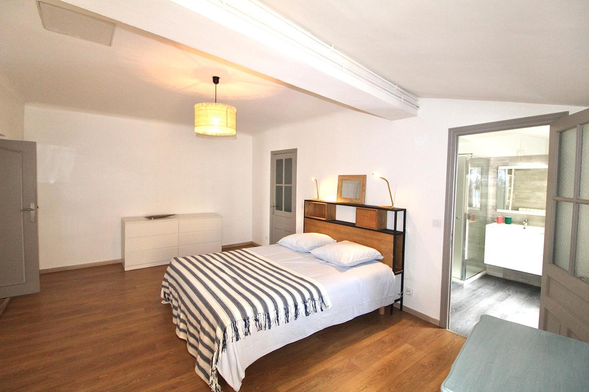 Grand Appartement Avec Vue Sur Quai Sète Esterno foto